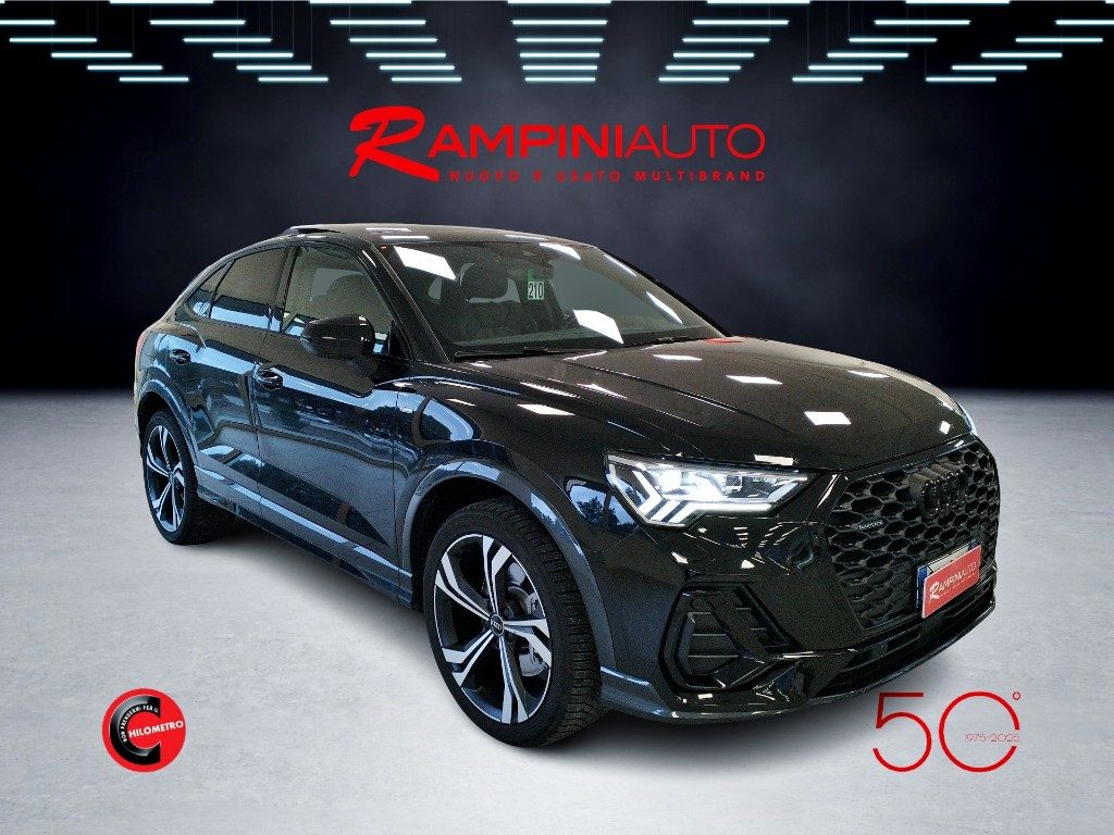 AUDI Q3 SPB 40 TDI quattro S tronic Identity Black - 5