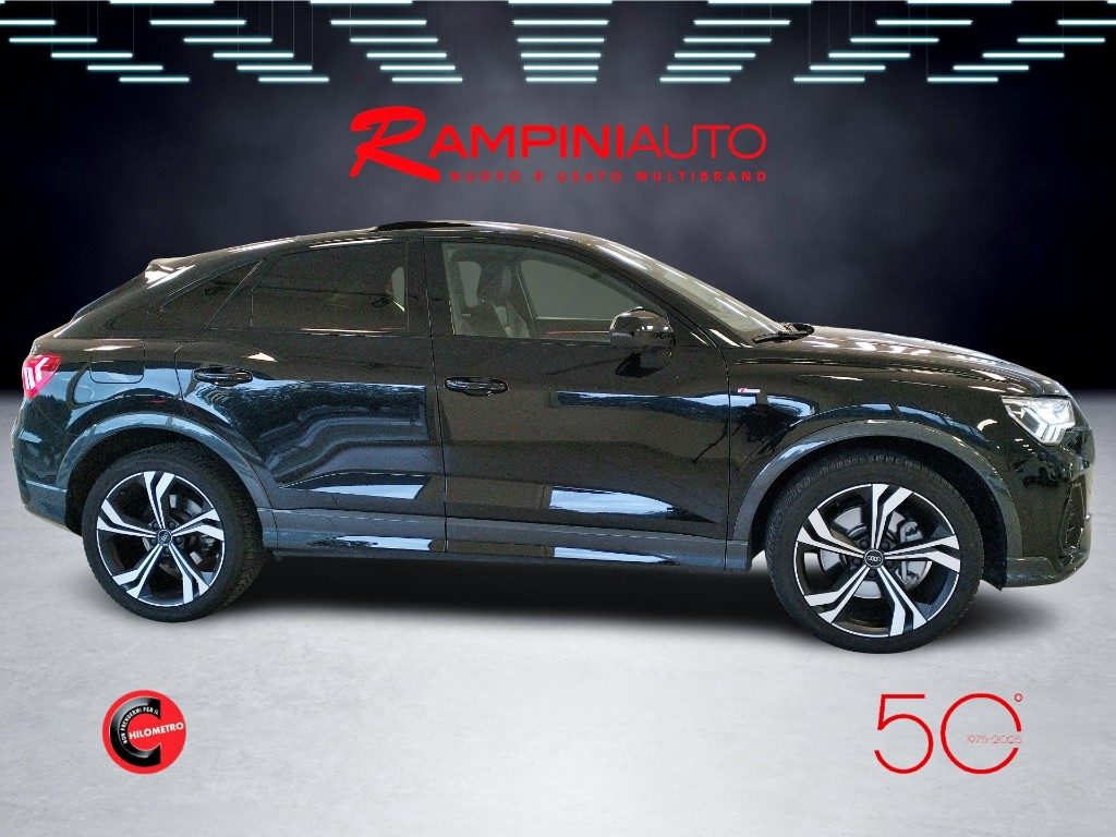 AUDI Q3 SPB 40 TDI quattro S tronic Identity Black - 7