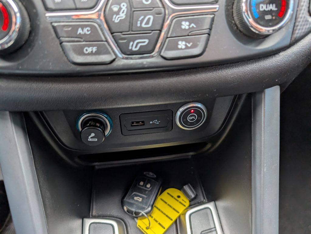 DR MOTOR DR6 Sport 1.5 Turbo Bi-Fuel GPL - 32