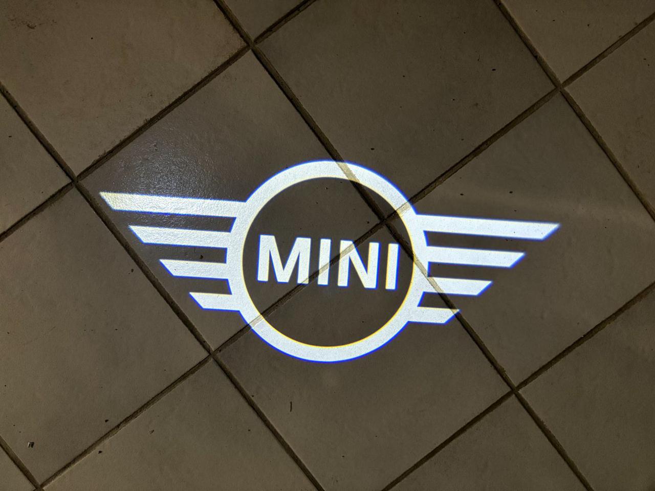 MINI Countryman D Classic Countryman CERCHI DA 19. - 43