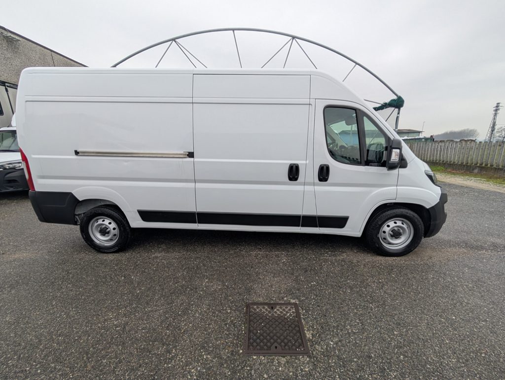 FIAT Ducato 35 2.2 Mjt 140CV AT8 PLM-TA LH2 Furgone AUTOMATICO - 4