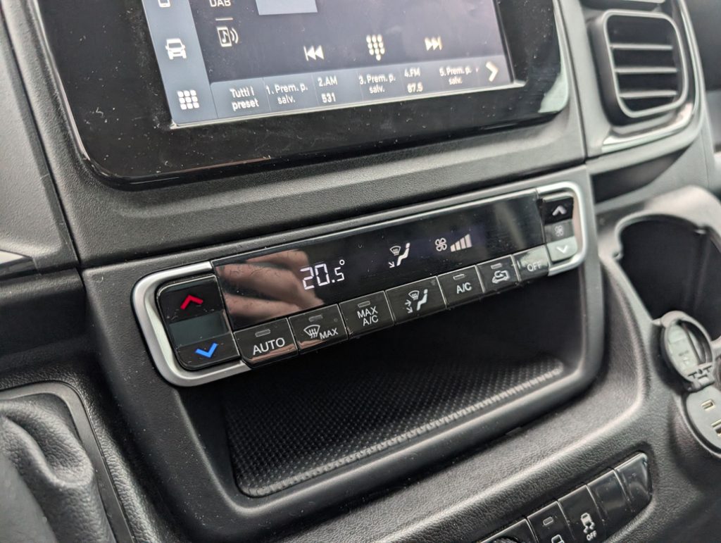 FIAT Ducato 35 2.2 Mjt 140CV AT8 PLM-TA LH2 Furgone AUTOMATICO - 14