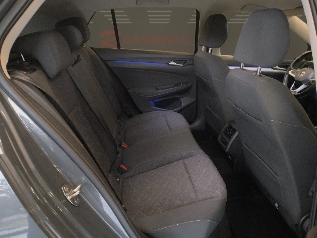 VOLKSWAGEN Golf 2.0 TDI 150 CV DSG Iva Esposta Unico Proprietario - 17