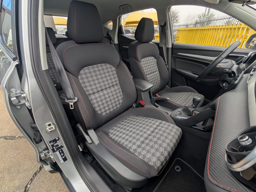 MG ZS 1.5 VTi-tech Luxury - AUTOCARRO N1 - 23