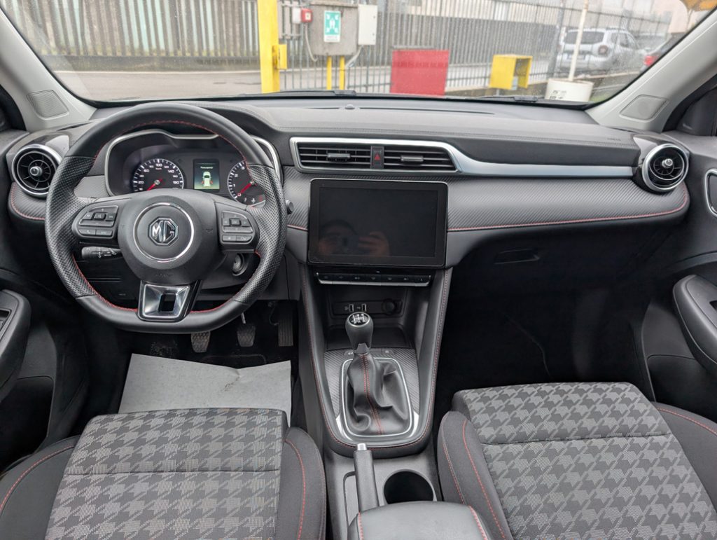 MG ZS 1.5 VTi-tech Luxury - AUTOCARRO N1 - 25