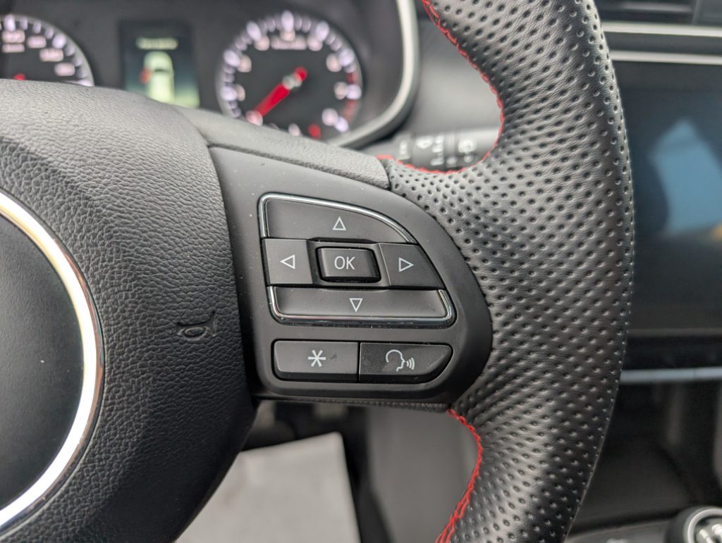 MG ZS 1.5 VTi-tech Luxury - AUTOCARRO N1 - 26