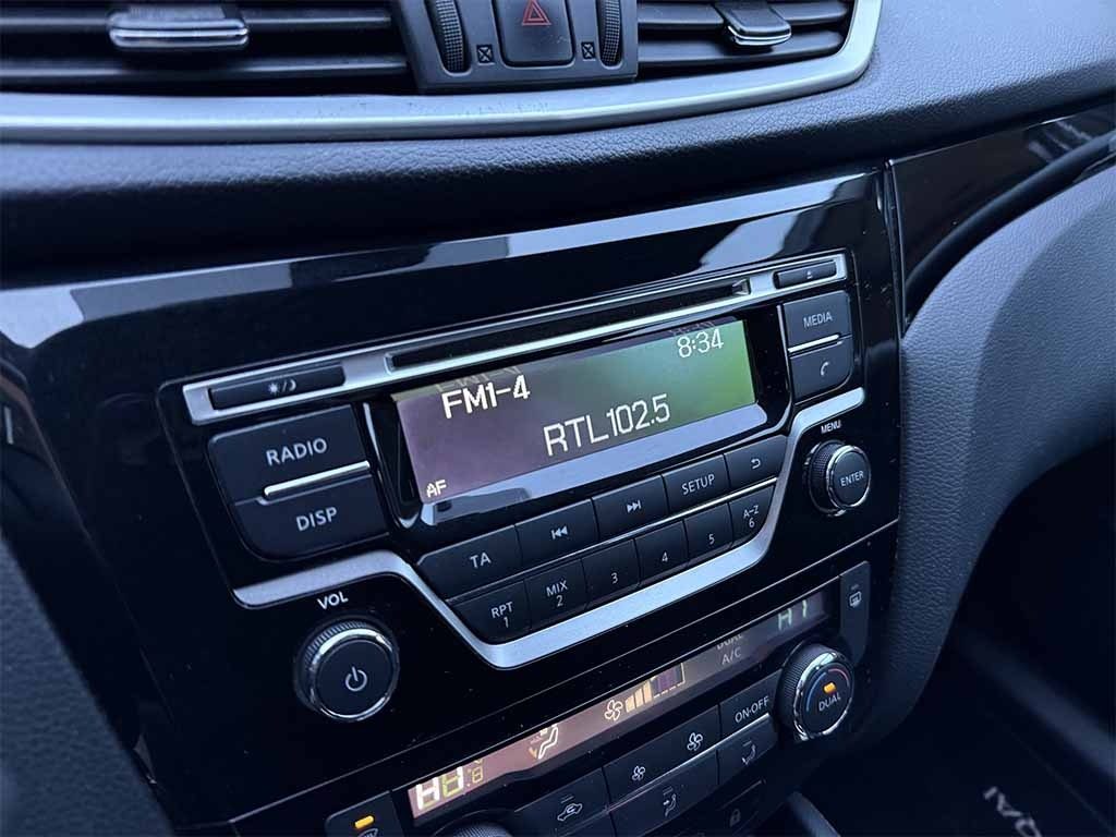 NISSAN Qashqai 1.2 dig-t Acenta AUTOMATICA UNICO PROPRIETARIO - 16