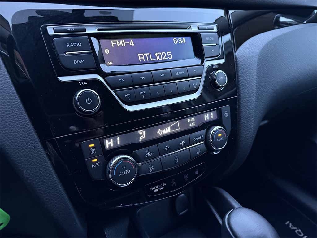 NISSAN Qashqai 1.2 dig-t Acenta AUTOMATICA UNICO PROPRIETARIO - 17