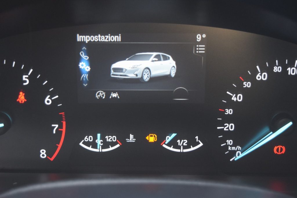 FORD Focus 1.0 EcoBoost 5pt Business 100 CV - 21