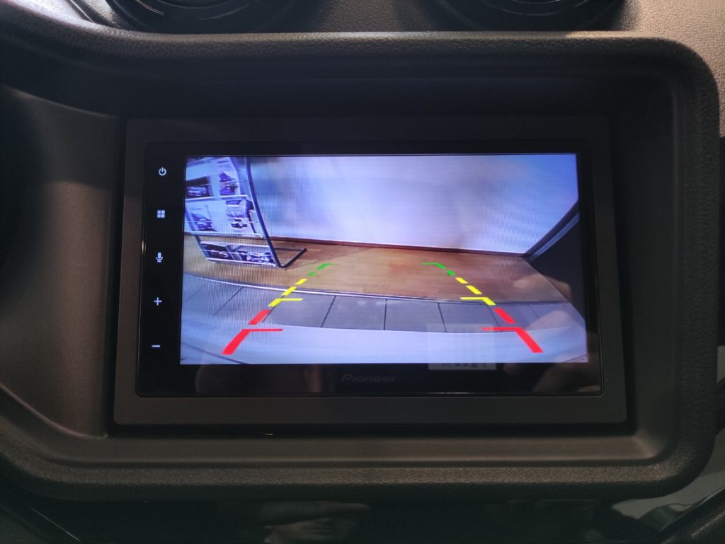 AIXAM City E-City Sport Pelle Android Auto Apple Car - 16