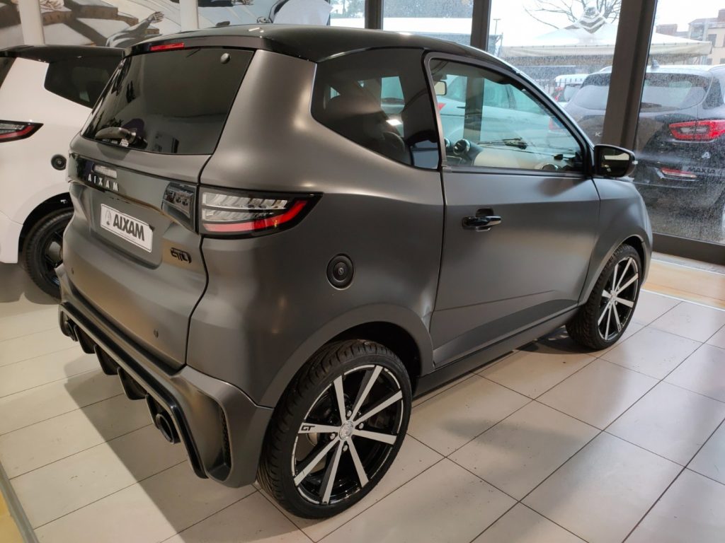 AIXAM City GTO Automatic Pelle Alcantara CarPlay Camera - 5