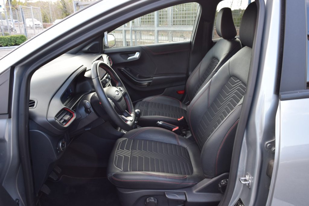 FORD Puma 1.0 EcoBoost Hybrid S&S ST-Line X Design 125 CV - 13