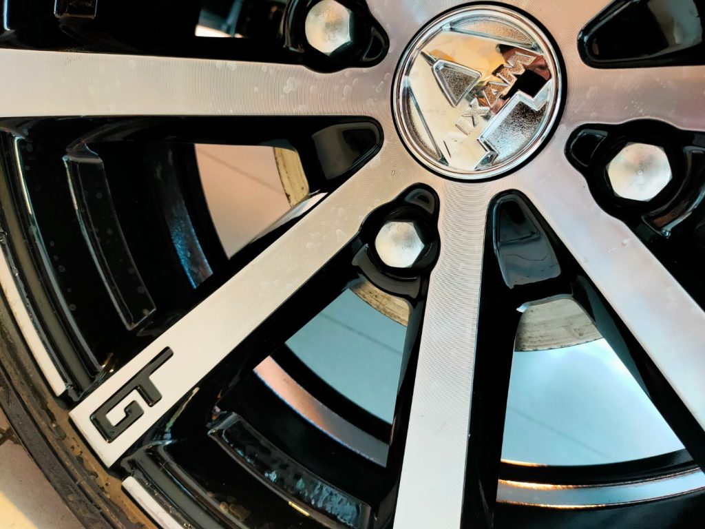 AIXAM Coupé GTI Pelle Tablet Android Apple Pronta Consegna - 9