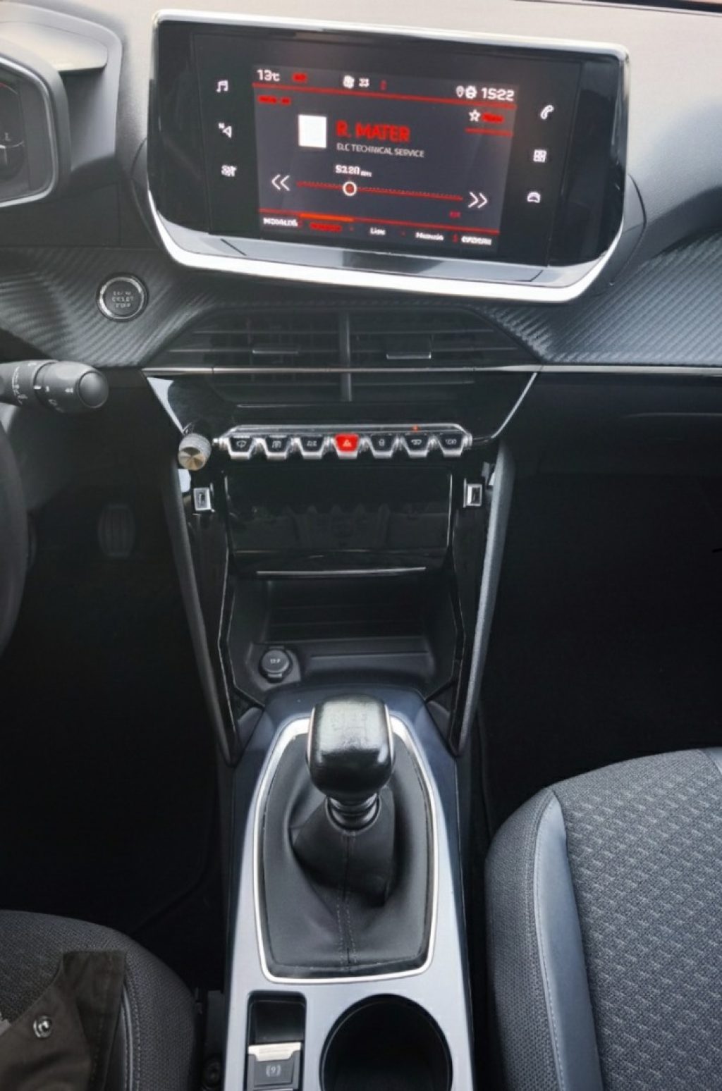 PEUGEOT 2008 PureTech 130 S&S Allure Navi Pack - 9