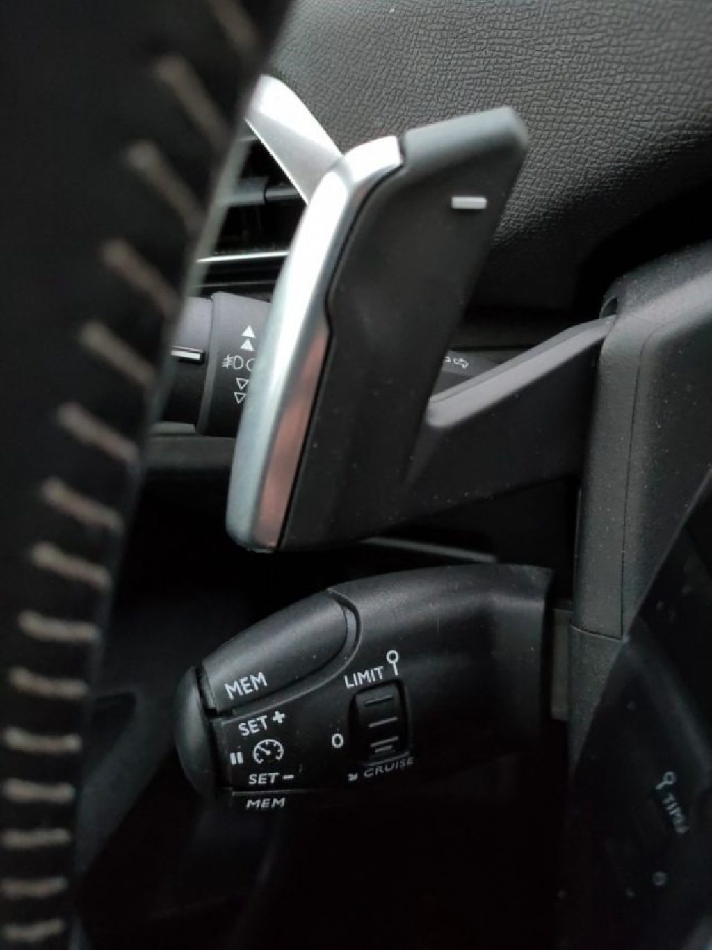 PEUGEOT 3008 Allure BlueHDi 130 EAT8 Aziendale - 9