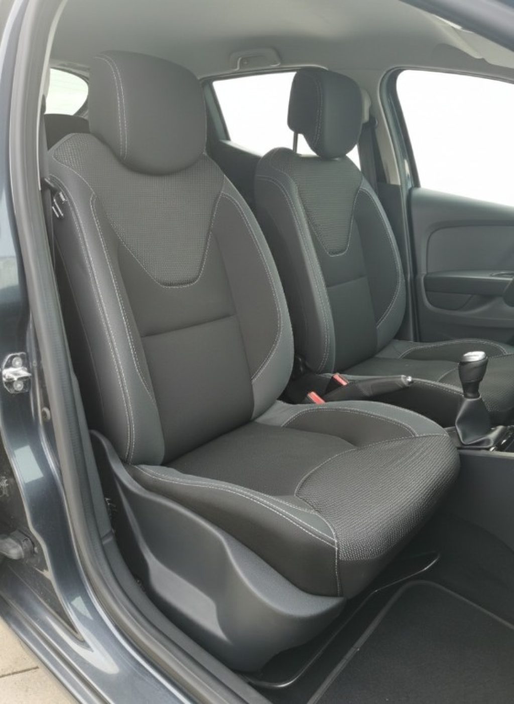 RENAULT Clio TCe 12V 90 CV 5 p. Navi Carplay Ok Neopatentati - 17