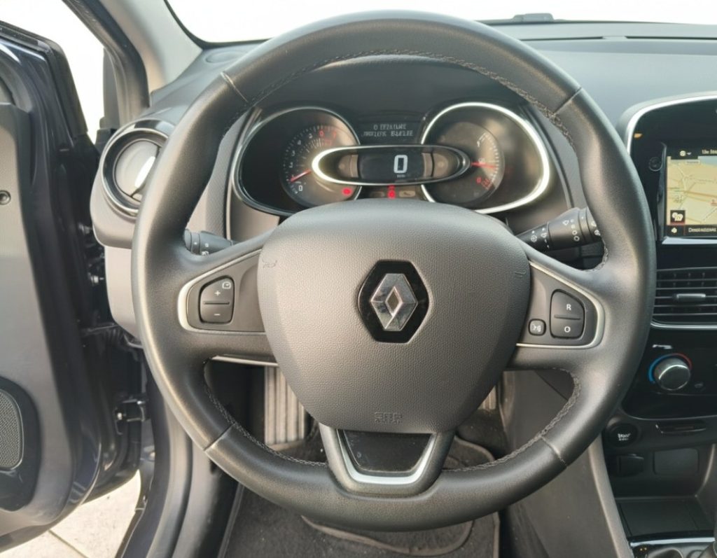 RENAULT Clio TCe 12V 90 CV 5 p. Navi Carplay Ok Neopatentati - 16