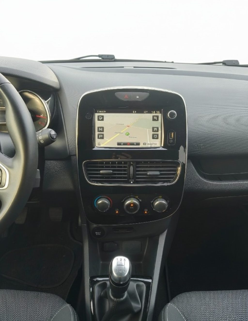 RENAULT Clio TCe 12V 90 CV 5 p. Navi Carplay Ok Neopatentati - 14