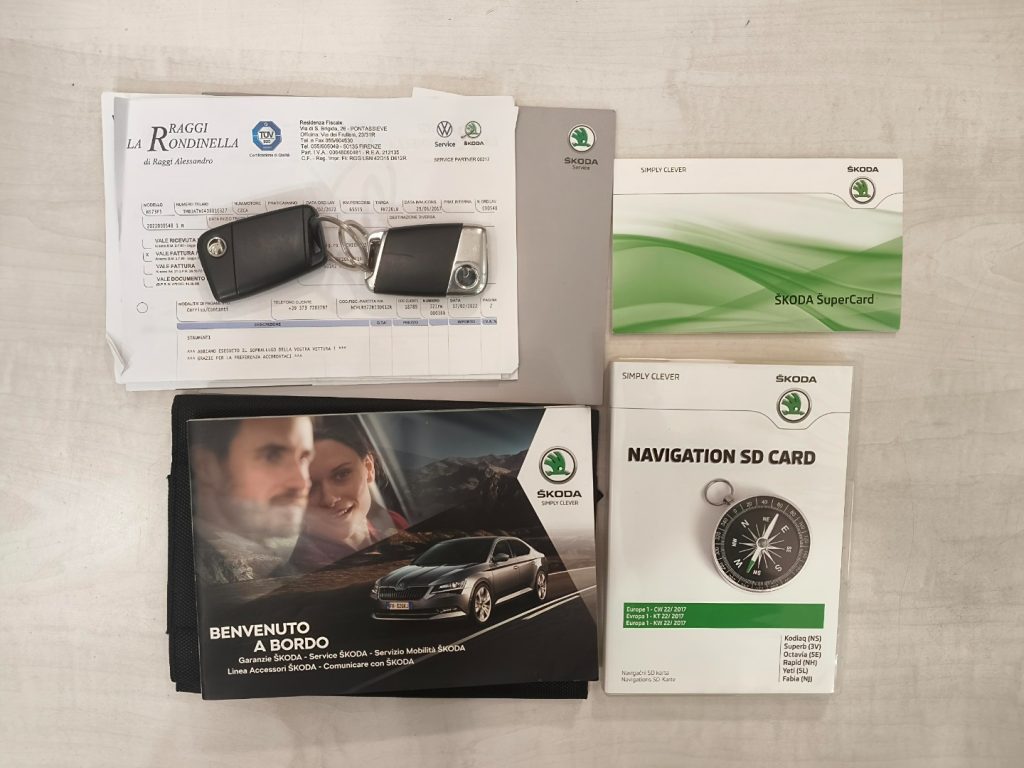 SKODA Kodiaq 1.2 TSI 7 Posti Gancio Traino Carplay Aziendale - 22