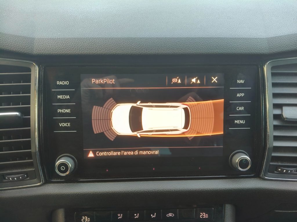 SKODA Kodiaq 1.2 TSI 7 Posti Gancio Traino Carplay Aziendale - 11