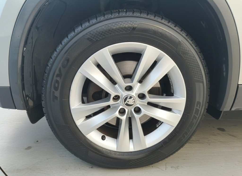 SKODA Kodiaq 1.2 TSI 7 Posti Gancio Traino Carplay Aziendale - 7