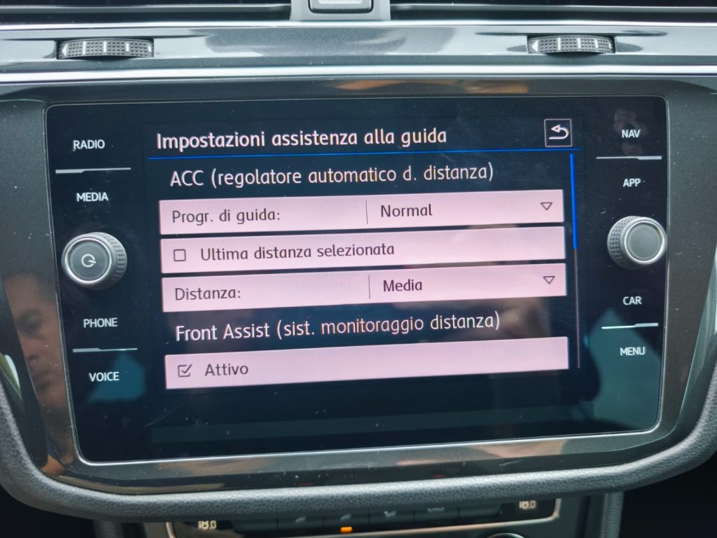 VOLKSWAGEN Tiguan 2.0 TDI SCR Business BlueMotion Technology - 16