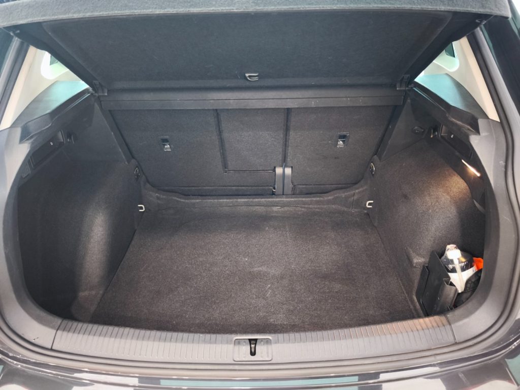 VOLKSWAGEN Tiguan 2.0 TDI SCR Business BlueMotion Technology - 17