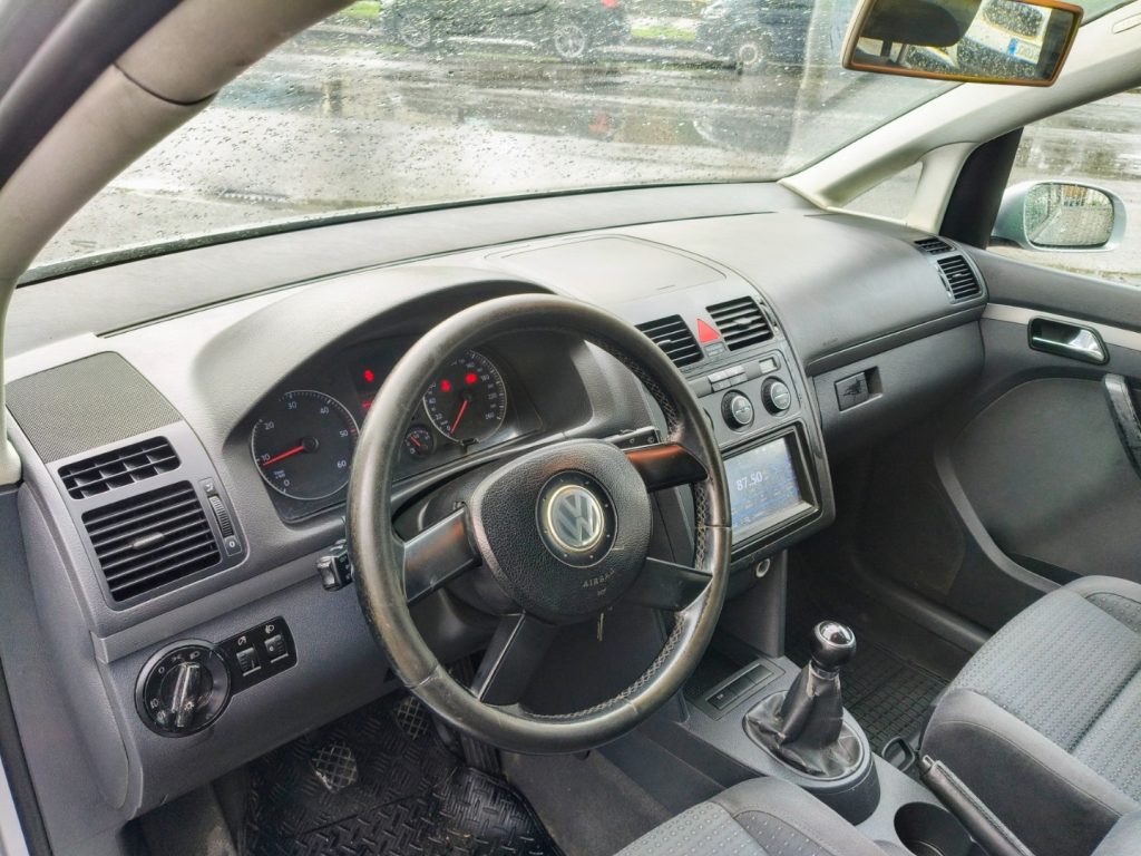 VOLKSWAGEN Touran 1.9TDI 105CV Highline Touch Bluethoot Neopatentati - 8