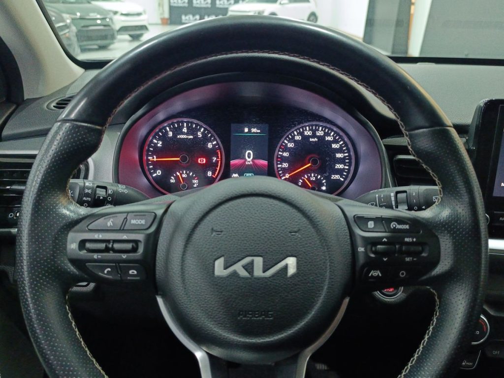 KIA Stonic 1.0 T-GDi 100 CV MHEV MT Black Edition - 17