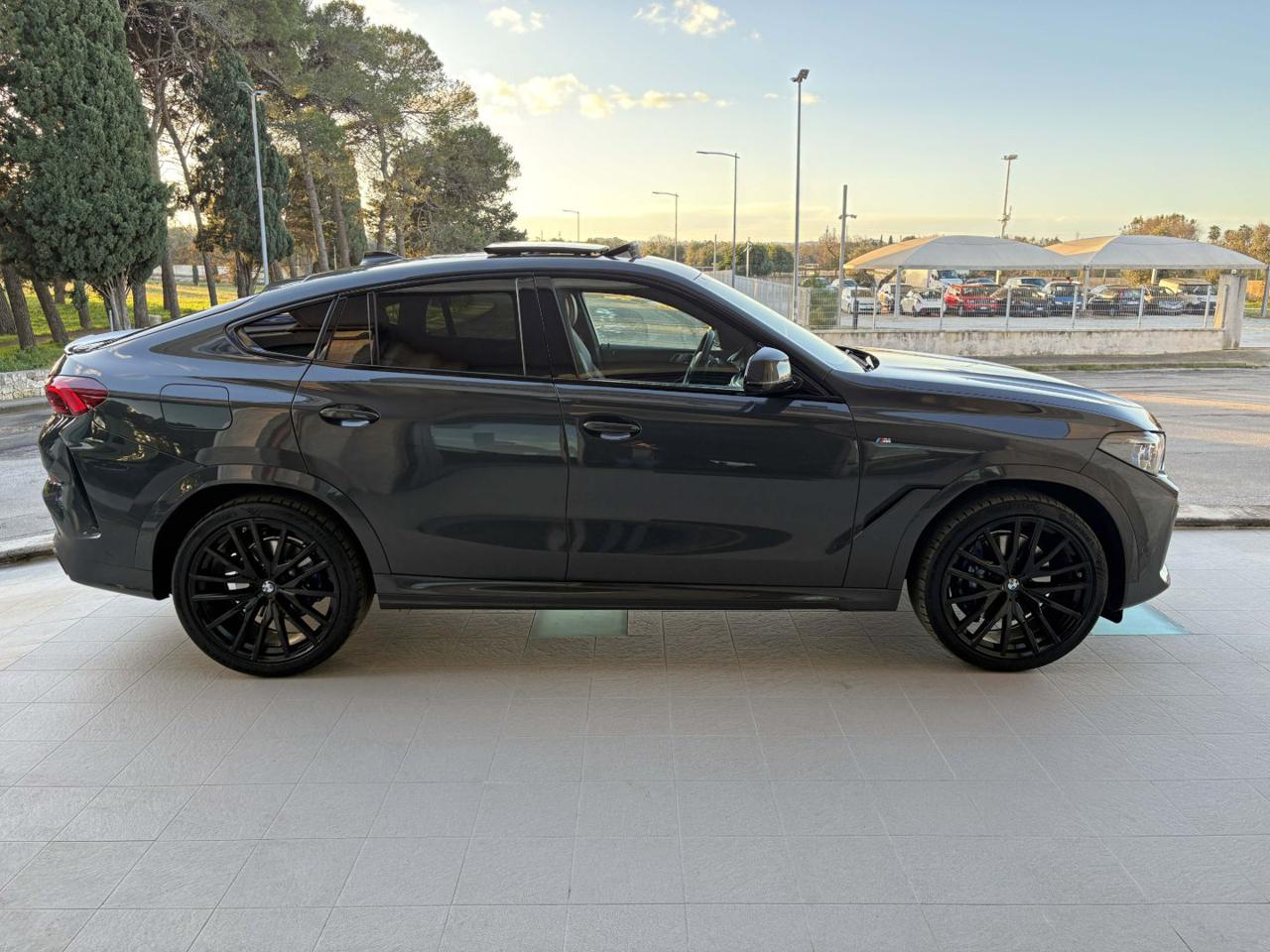 BMW X6 xDrive30d 48V Msport CERCHI DA 22. - 4