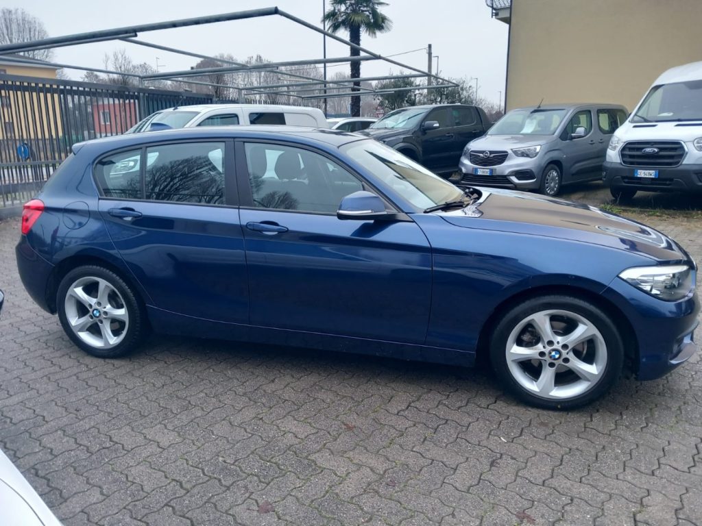BMW 116 d 5p. Business - 6