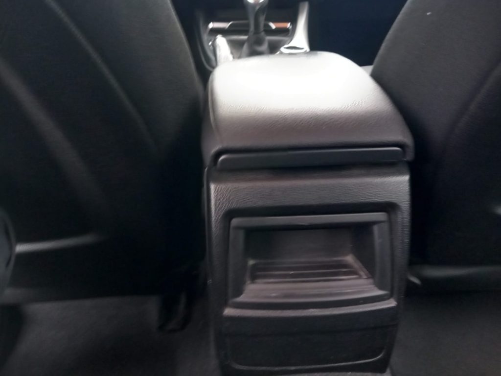 BMW 116 d 5p. Business - 24