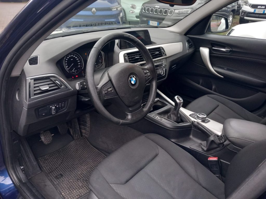 BMW 116 d 5p. Business - 13