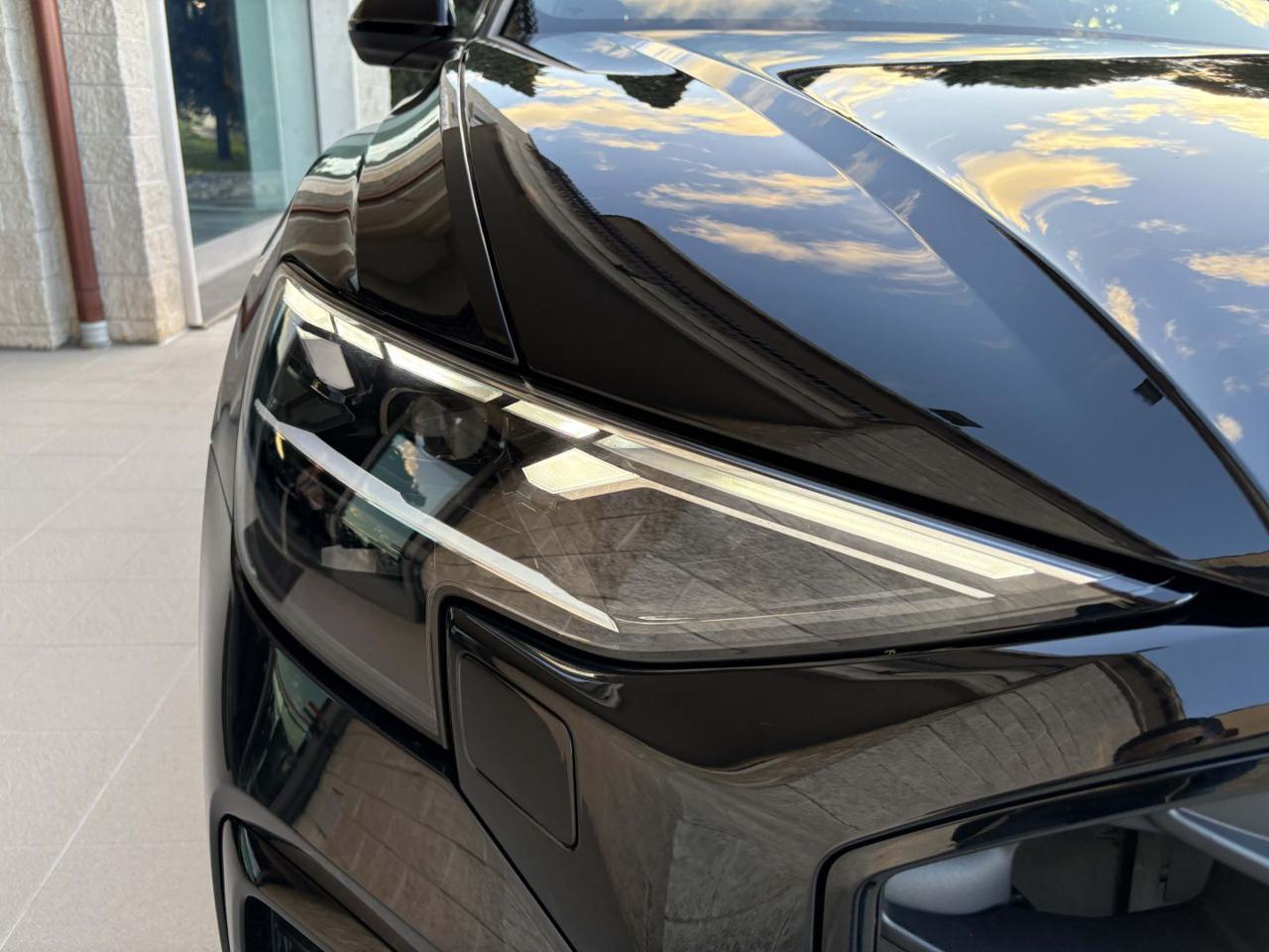 AUDI Q8 50 TDI 286 CV quattro tiptronic S line edition. - 52