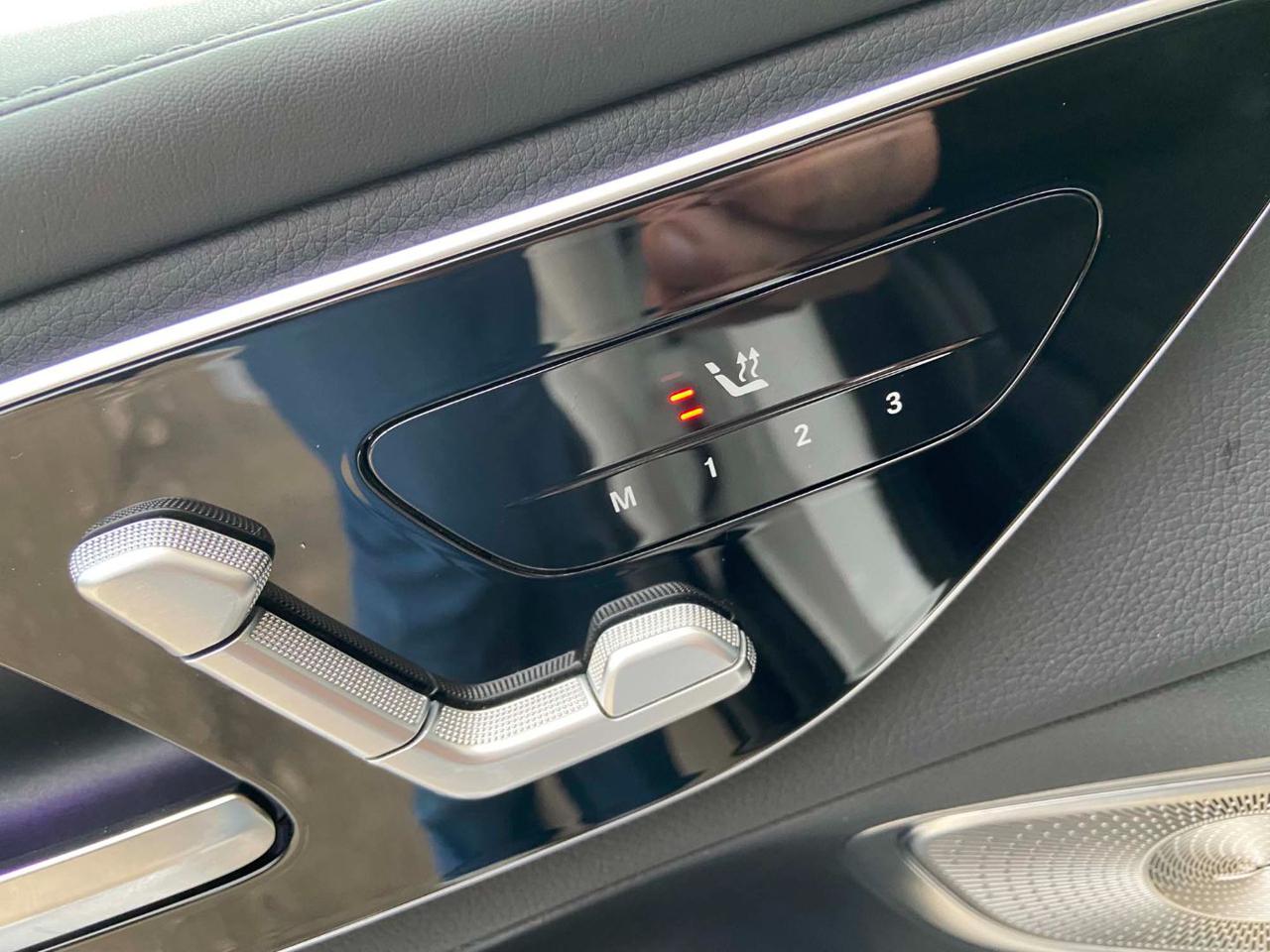 MERCEDES-BENZ GLC 300 d 4Matic Mild Hybrid AMG Line Premium Plus TETTO. - 33