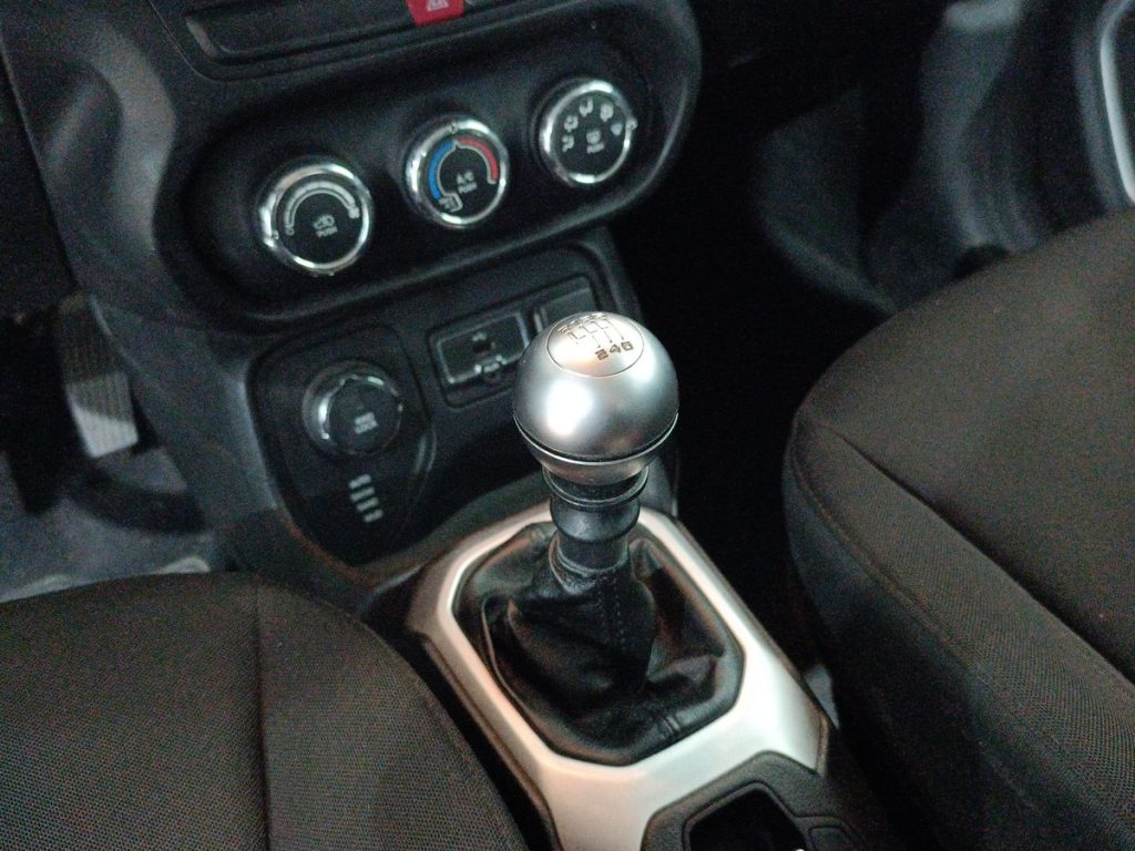 JEEP Renegade 2.0 Mjt 4WD Active Drive Sport - 8