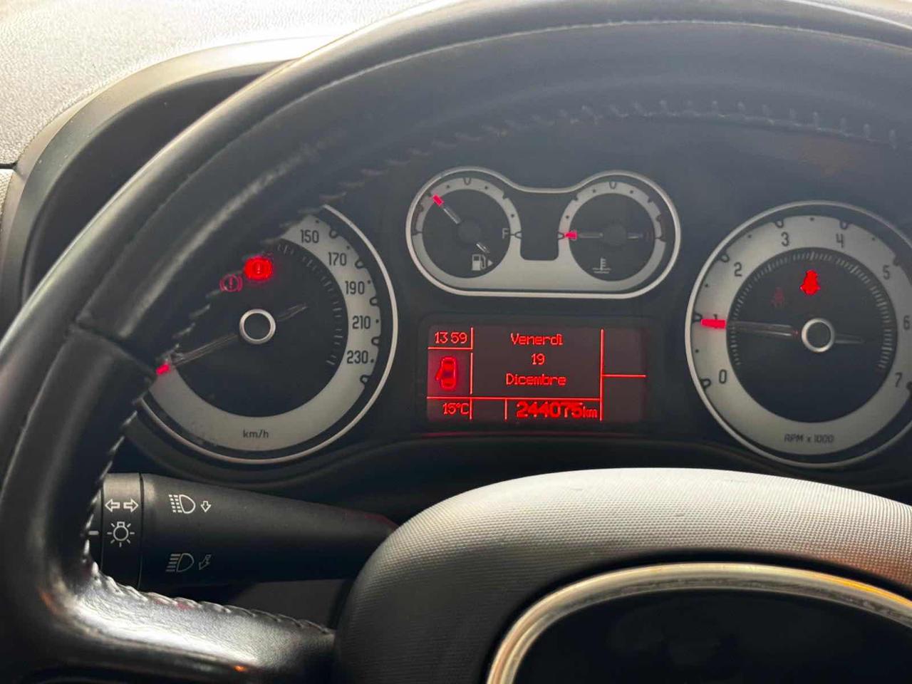 FIAT 500L 1.6 Multijet 105 CV Lounge - 11