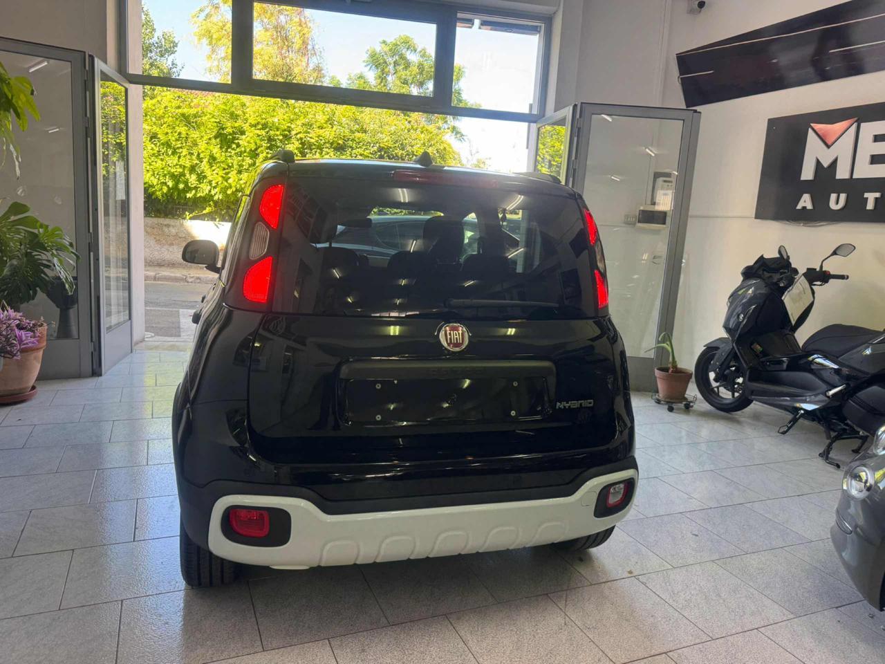 FIAT Panda 1.0 FireFly S&S Hybrid Pandina - 6