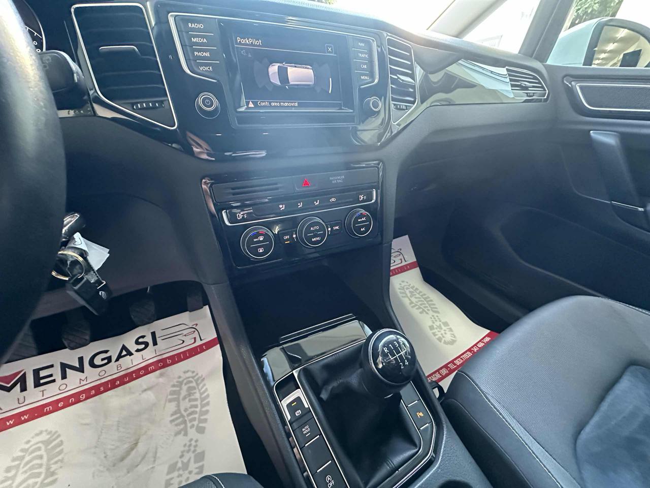 VOLKSWAGEN Golf Sportsvan 1.6 TDI 110CV Comfortline BlueMotion Technology - 10