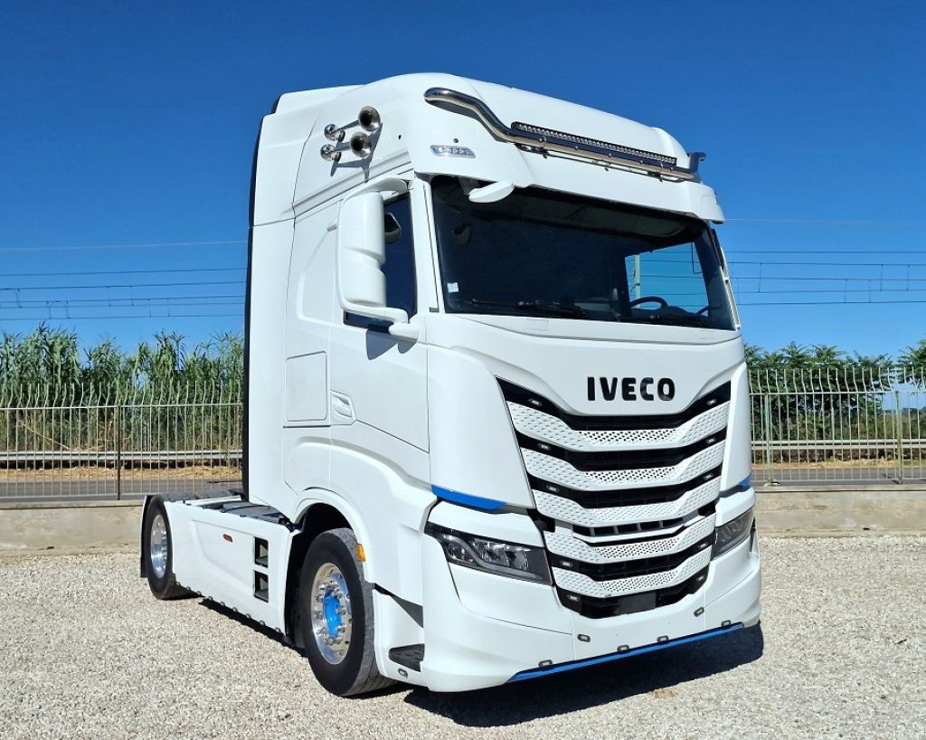 IVECO S-WAY 570 T/FP Km 256200 INTARDER FULL OPTIONAL - 3