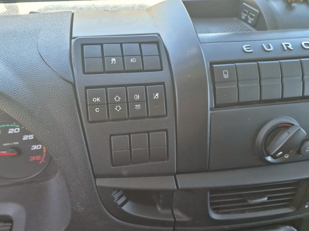 IVECO EUROCARGO 75 80E22 P E6 TELAIO PASSO 3105 mm - 12