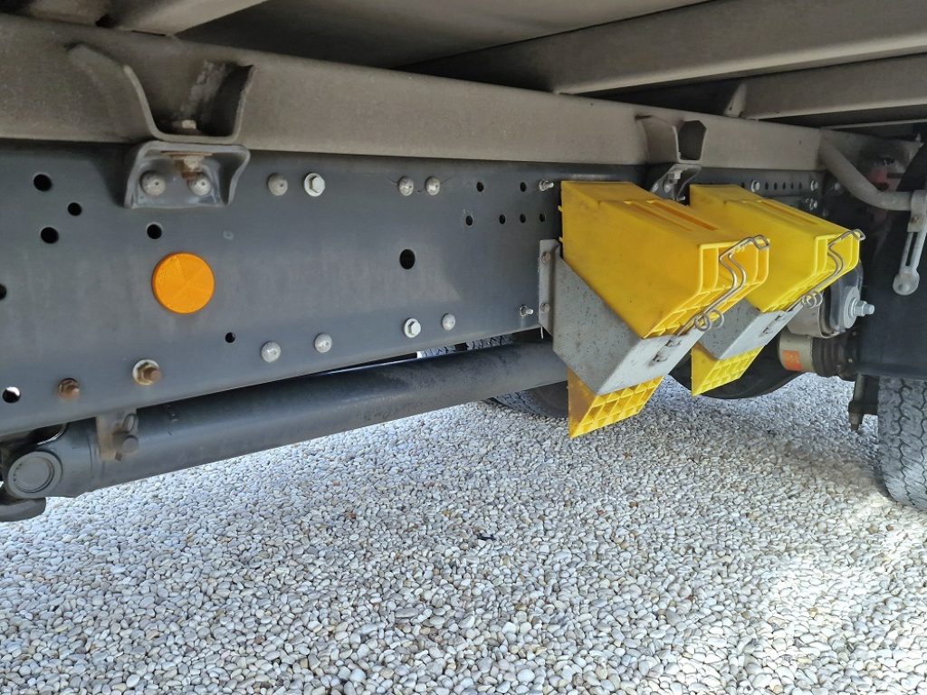 IVECO EUROCARGO 140E28 P EU6 CENTINA 7,30 + SPONDA - 17