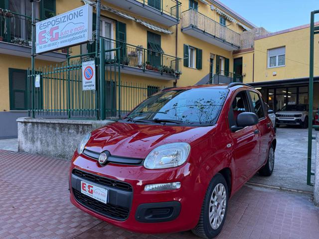 FIAT Panda Rosso pastello