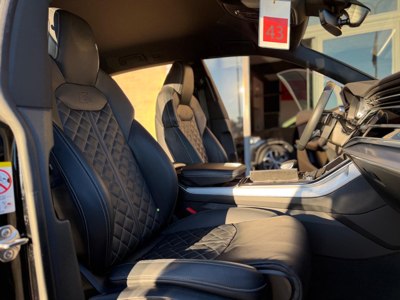 AUDI Q8 50 TDI 286 CV quattro tiptronic S-LINE  Sport - 11