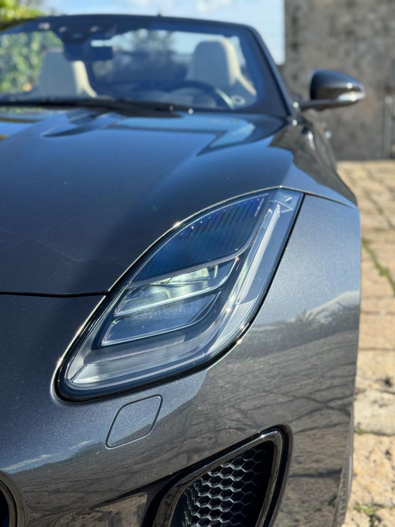 JAGUAR F-Type 2.0i Cabrio R-Dynamic - 25