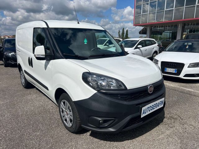 FIAT Doblo Bianco pastello