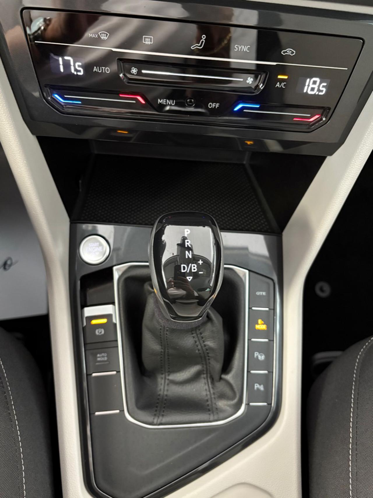 VOLKSWAGEN Tiguan 1.4 TSI eHYBRID DSG Elegance IVA ESPOSTA - 17