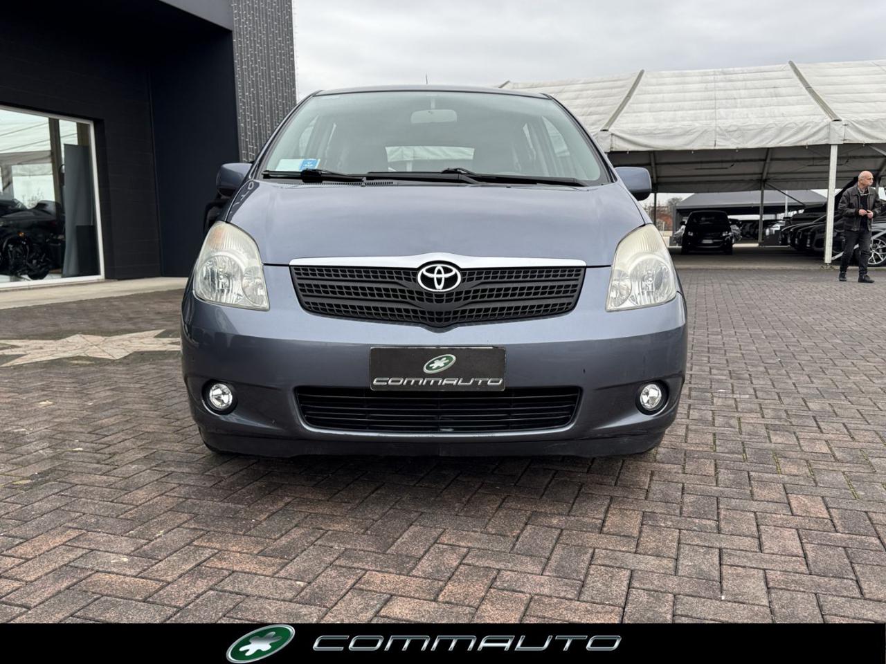 TOYOTA Corolla Verso 1.6 16V - 2