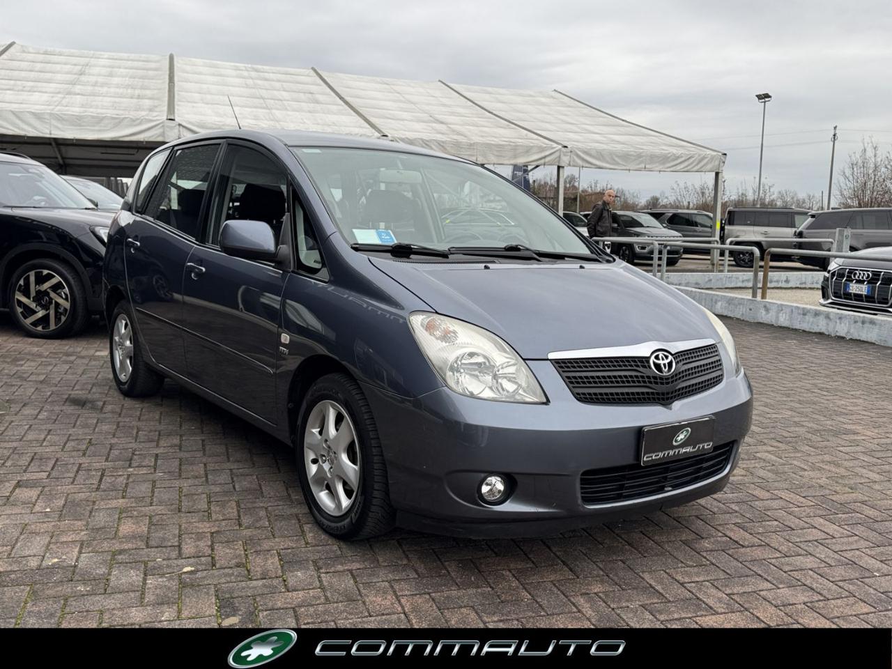 TOYOTA Corolla Verso 1.6 16V - 3