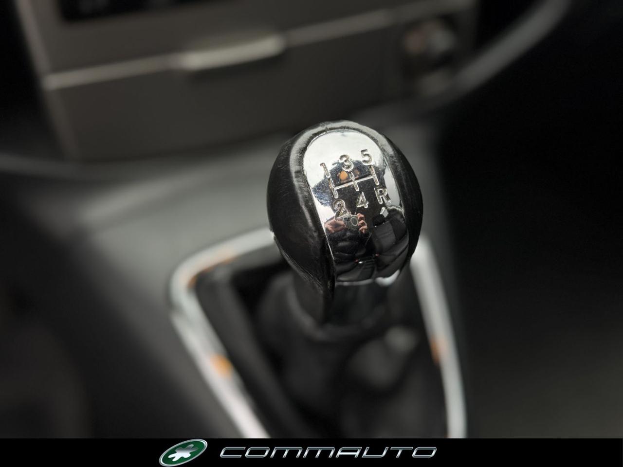 TOYOTA Corolla Verso 1.6 16V - 16